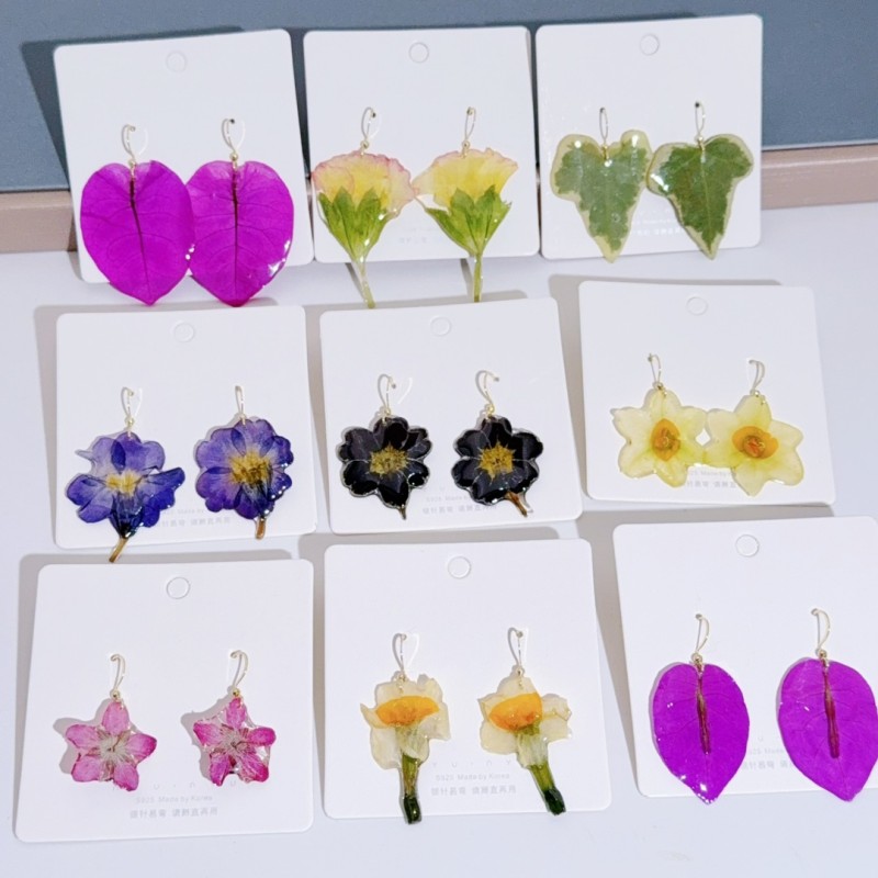 Body Jewelry Wholesale - Natürliche Pflanzen-Serie Echte Blumen-Ohrringe Handgefertigte Epoxidharz